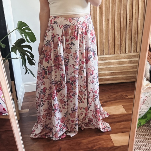 Myra Reynu Taandon Floral Lined Maxi Skirt. Size 10 - Picture 9 of 12